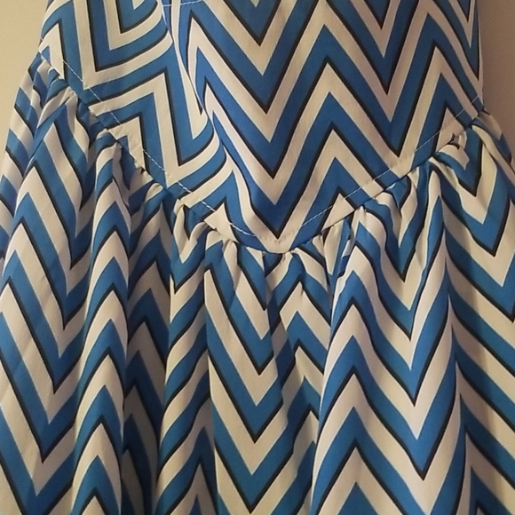 (🏷2/30) Hi Lo Asymmetrical Salsa Skirt Blue - Picture 2 of 5